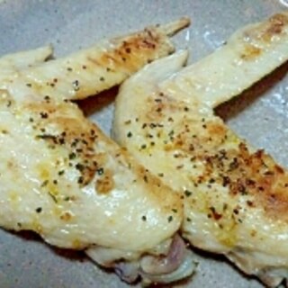 ジンジャー＆ガーリック風味♪鶏手羽先の塩麹焼き